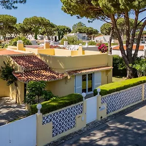 Villa Girassol, Vilamoura